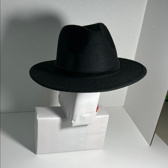 Black Vegan Felt Hat - Gold Starburst Crown - Picture 2 of 5